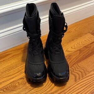 Steve Madden Black Lace-Up Boots